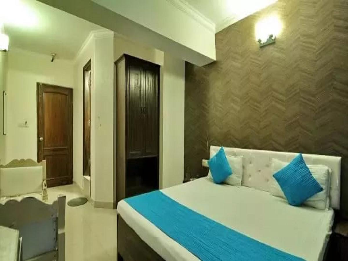 Hotel Haryana Chandīgarh Exterior foto